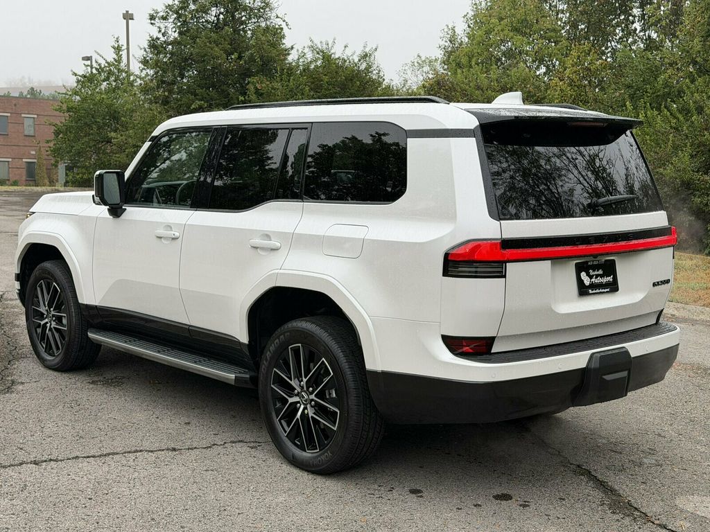 2026 Lexus GX Premium Plus Pkg/Heated&Cooled Seats/Mark Levinson Audio/Sunroof - 23089872 - 6