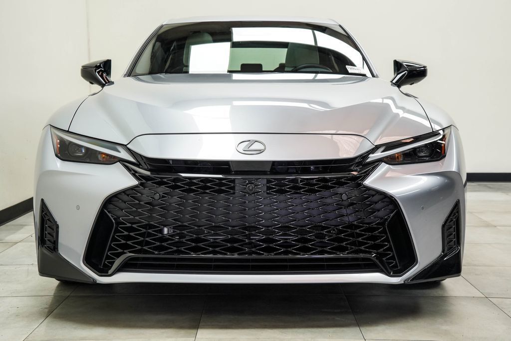 Lexus IS photo 6