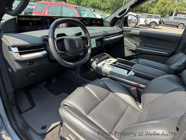 2026 Lincoln Navigator Reserve 4x4 - 23048139 - 11