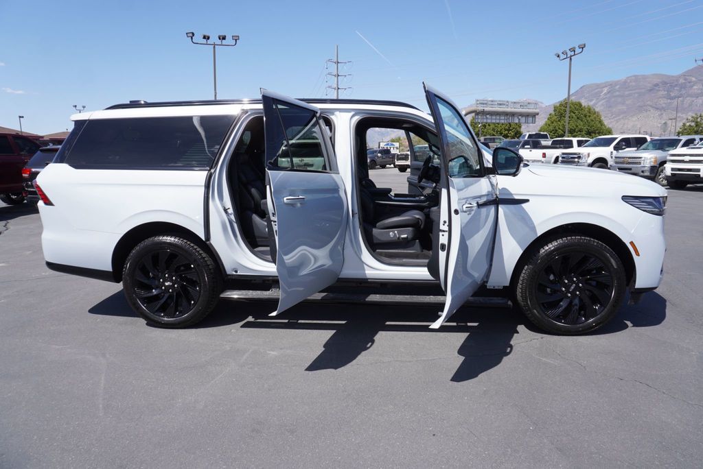 2026 Lincoln Navigator L RESERVE - 23026217 - 25