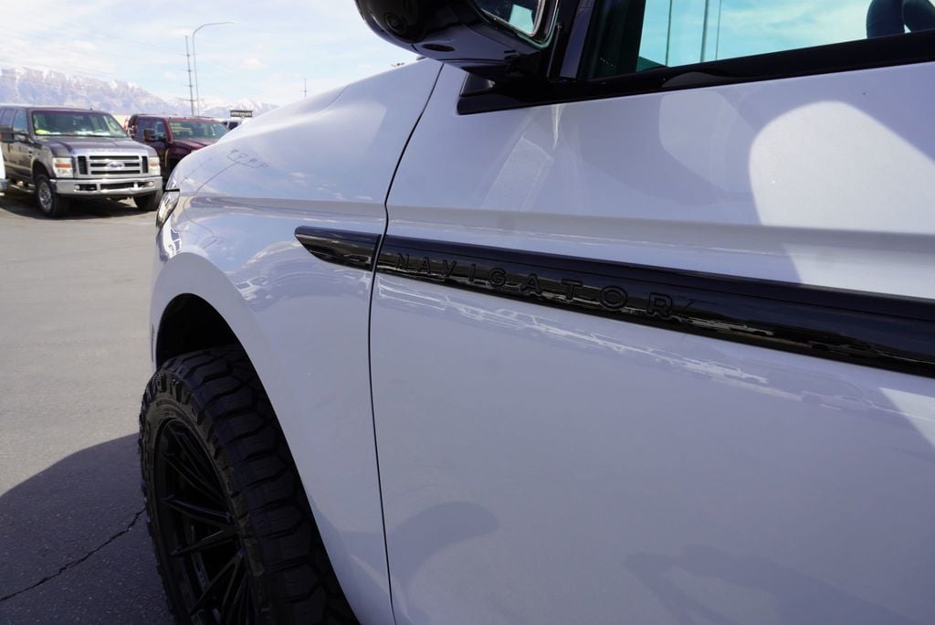 2026 Lincoln Navigator L RESERVE - 23030176 - 16