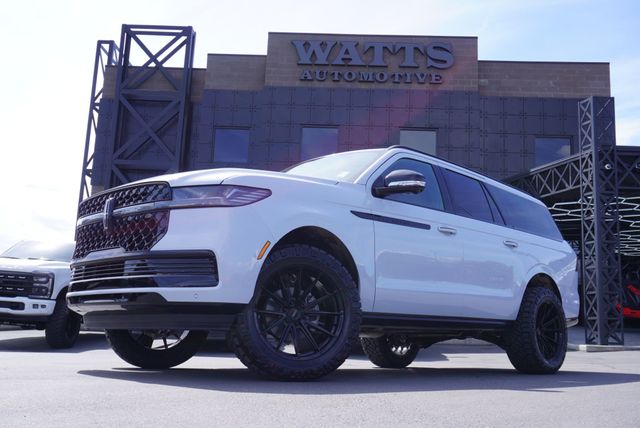 2026 Lincoln Navigator Reserve L 4WD's photo