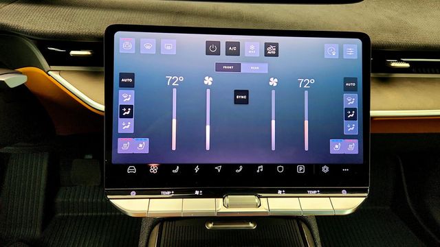 2026 Lucid Gravity Grand Touring AWD w/ Upgraded Orion Wheels in Platinum - 23012566 - 20