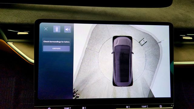 2026 Lucid Gravity Grand Touring AWD w/ Upgraded Orion Wheels in Platinum - 23012566 - 26