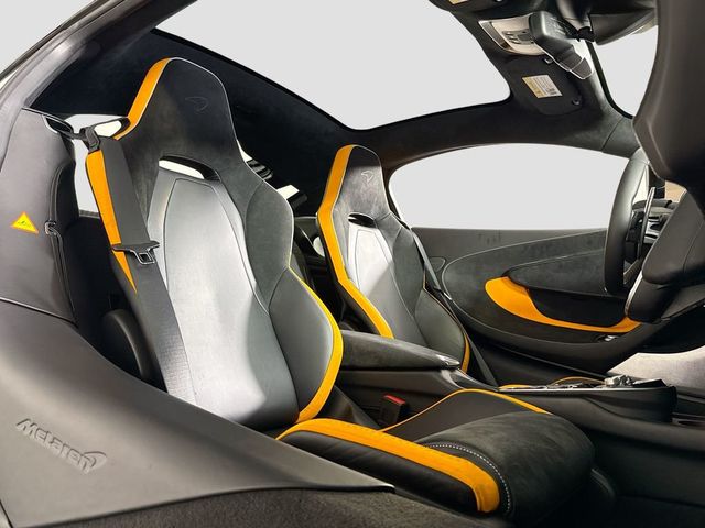 2026 McLaren GTS Performance - 23056438 - 13