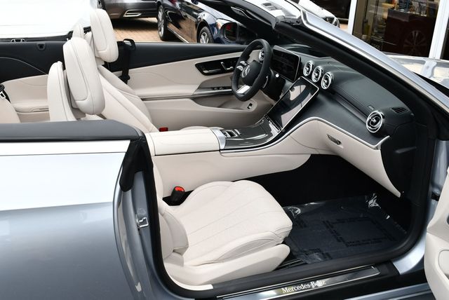 2026 Mercedes-Benz CLE CLE 450 4MATIC Cabriolet W/Pinnacle Trim & Night Package - 23080289 - 19