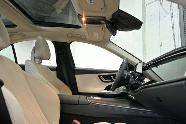 2026 Mercedes-Benz E-Class E 350 4MATIC Sedan - 23088171 - 37