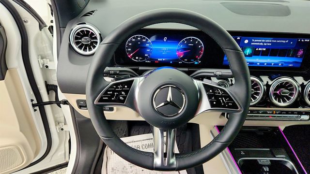 2026 Mercedes-Benz GLA GLA 250 4MATIC SUV, Exclusive w/ Pano. Sunroof & Surround View - 23002132 - 12