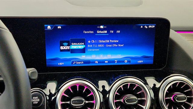 2026 Mercedes-Benz GLA GLA 250 4MATIC SUV, Exclusive w/ Pano. Sunroof & Surround View - 23002132 - 17