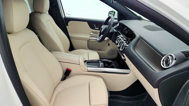 2026 Mercedes-Benz GLA GLA 250 4MATIC SUV, Exclusive w/ Pano. Sunroof & Surround View - 23002132 - 22