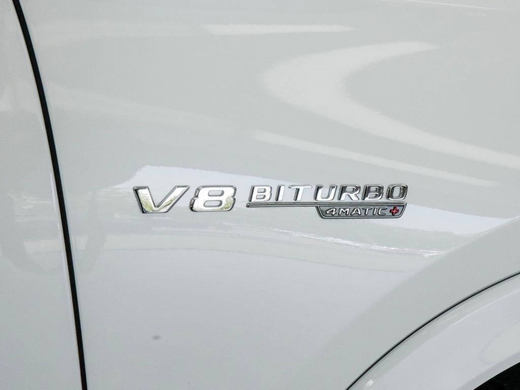 Mercedes-Benz GLS photo 10