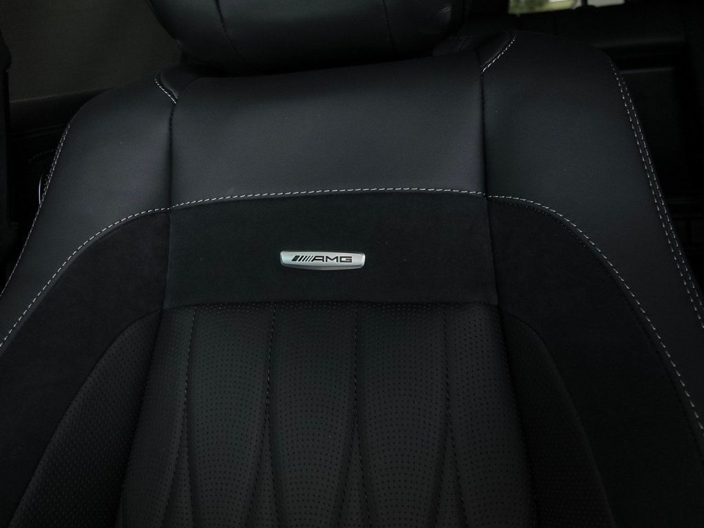 Mercedes-Benz GLS photo 24