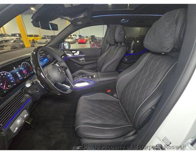 2026 Mercedes-Benz GLS Maybach GLS 600 4MATIC SUV - 22996843 - 3