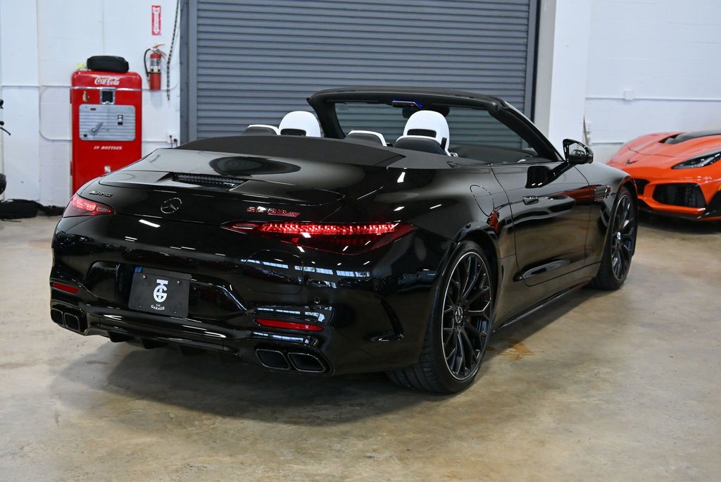 2026 Mercedes-Benz SL AMG SL 63 S E Performance Roadster - 22967893 - 23