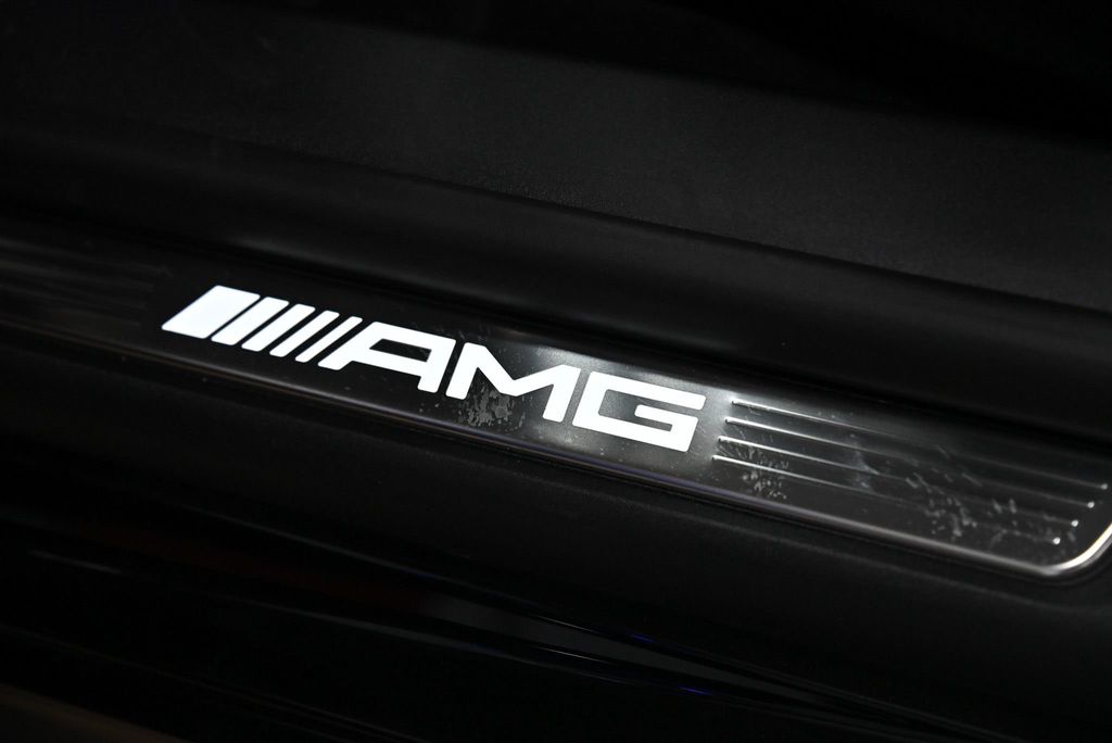 2026 Mercedes-Benz SL AMG SL 63 S E Performance Roadster - 22967893 - 37