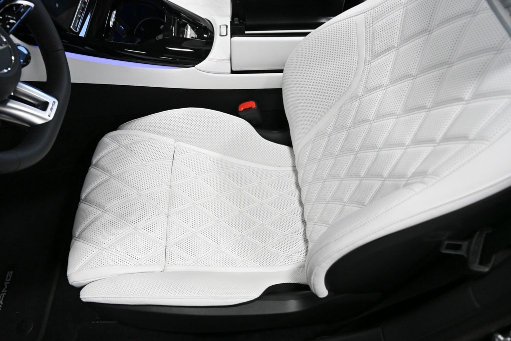 2026 Mercedes-Benz SL AMG SL 63 S E Performance Roadster - 22967893 - 38