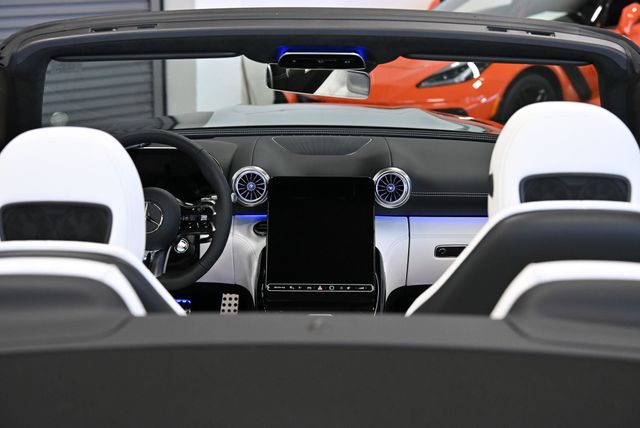 2026 Mercedes-Benz SL AMG SL 63 S E Performance Roadster - 22967893 - 44