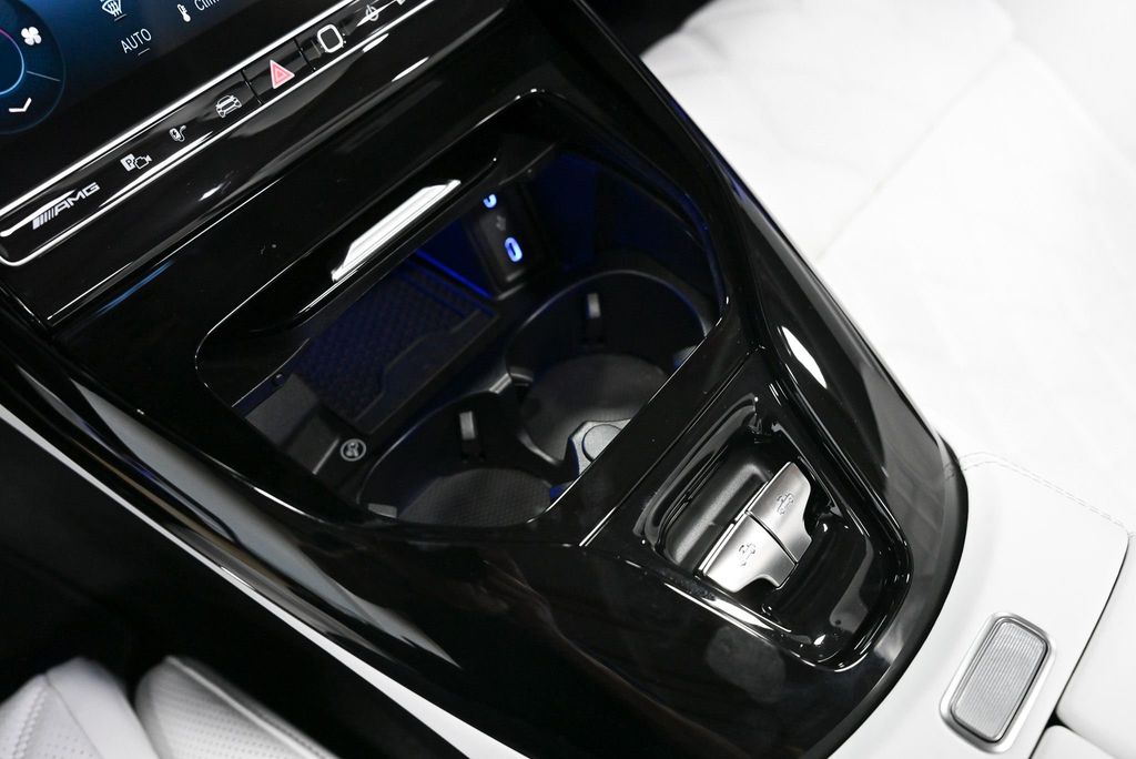 2026 Mercedes-Benz SL AMG SL 63 S E Performance Roadster - 22967893 - 62