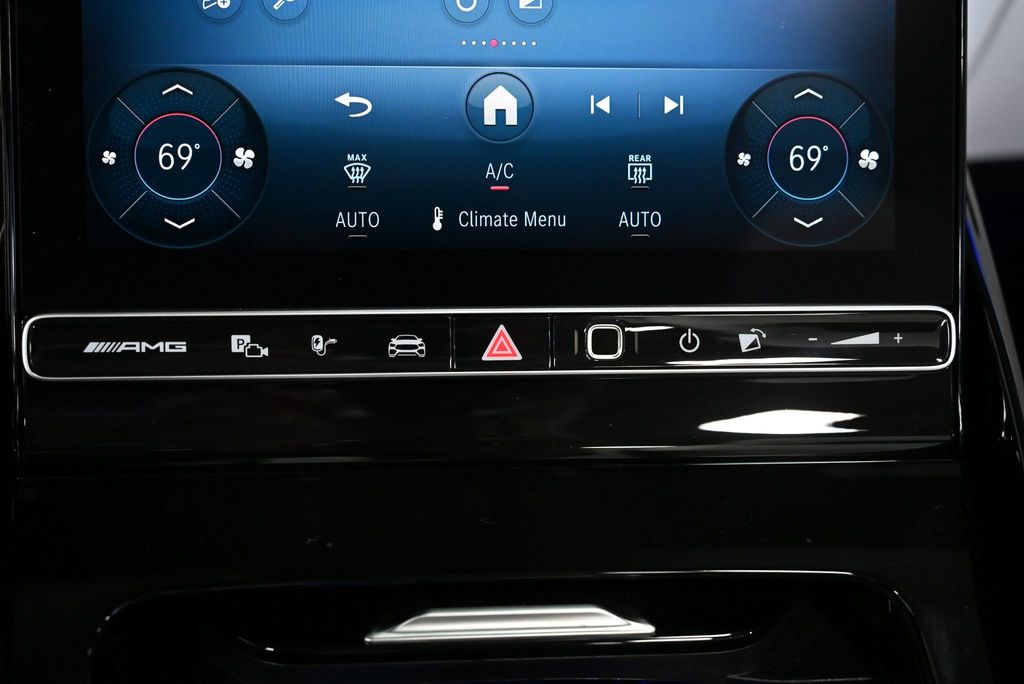 2026 Mercedes-Benz SL AMG SL 63 S E Performance Roadster - 22967893 - 68