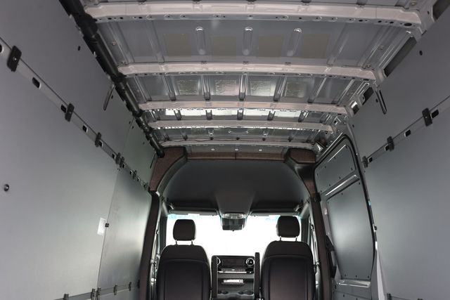 2026 Mercedes-Benz Sprinter Cargo Van 2500 High Roof I4 Diesel HO 170" AWD - 22987081 - 22