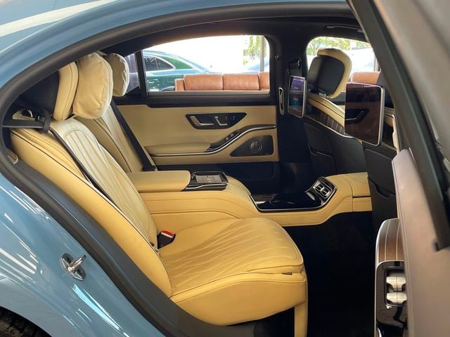 2026 Mercedes-Benz S-Class AMG S 63 E 4MATIC Sedan - 23069612 - 38
