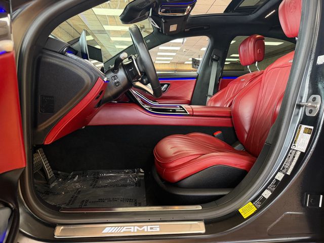 2026 Mercedes-Benz S-Class AMG S 63 E 4MATIC Sedan - 23102021 - 18