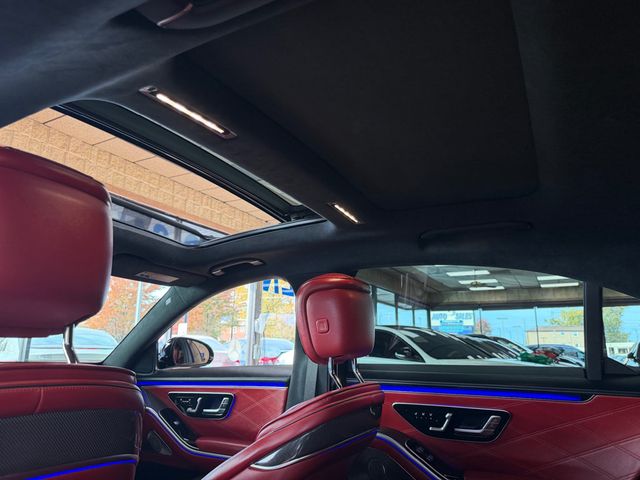 2026 Mercedes-Benz S-Class AMG S 63 E 4MATIC Sedan - 23102021 - 24