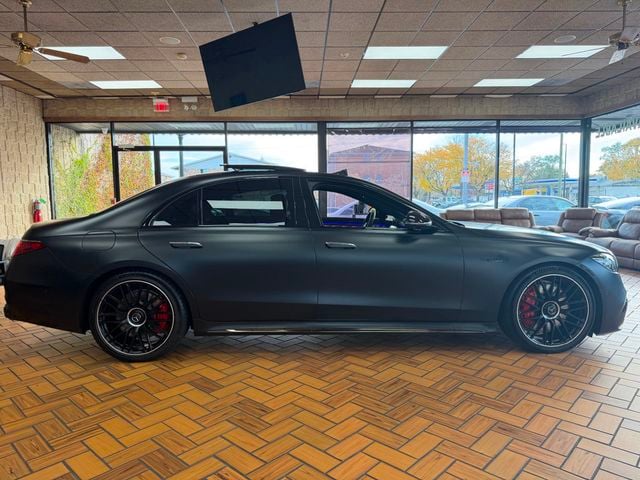 2026 Mercedes-Benz S-Class AMG S 63 E 4MATIC Sedan - 23102021 - 5