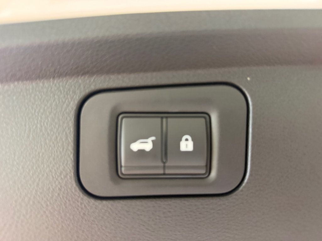 2026 Nissan Armada 4x4 Platinum - 23082852 - 34