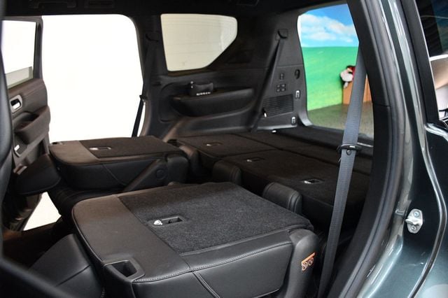 2026 Nissan Armada 4x4 PRO-4X - 23062681 - 43
