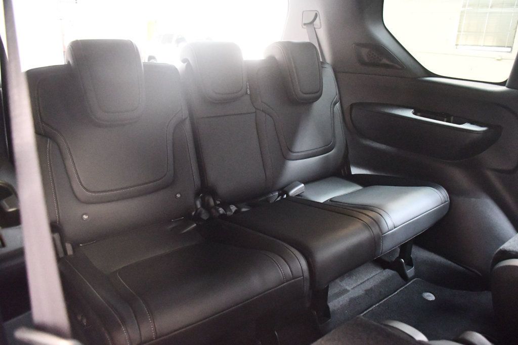 Nissan Armada photo 38