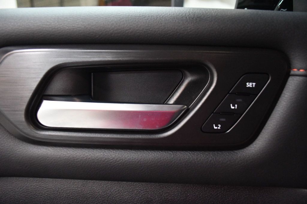 Nissan Armada photo 73