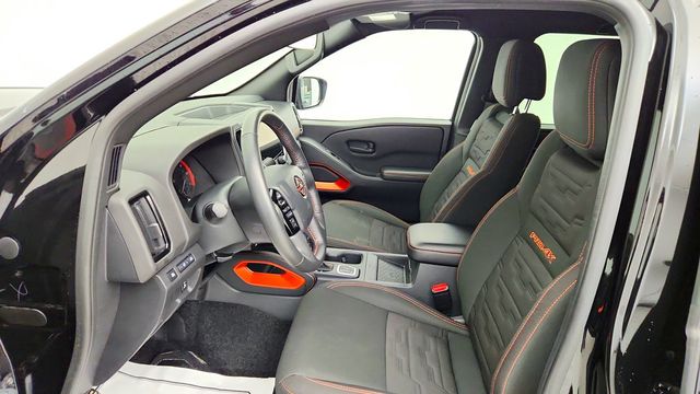 2026 Nissan Frontier Crew Cab 4x4 PRO-4X w/ Convenience Package - 23088243 - 18