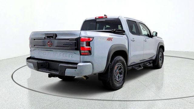 2026 Nissan Frontier Crew Cab 4x4 PRO-4X w/ Convenience Pkg, Tonneau & Step Rails - 23083472 - 4