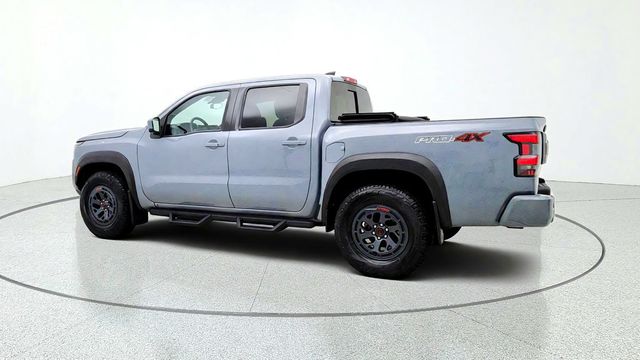 2026 Nissan Frontier Crew Cab 4x4 PRO-4X w/ Convenience Pkg, Tonneau & Step Rails - 23083472 - 6