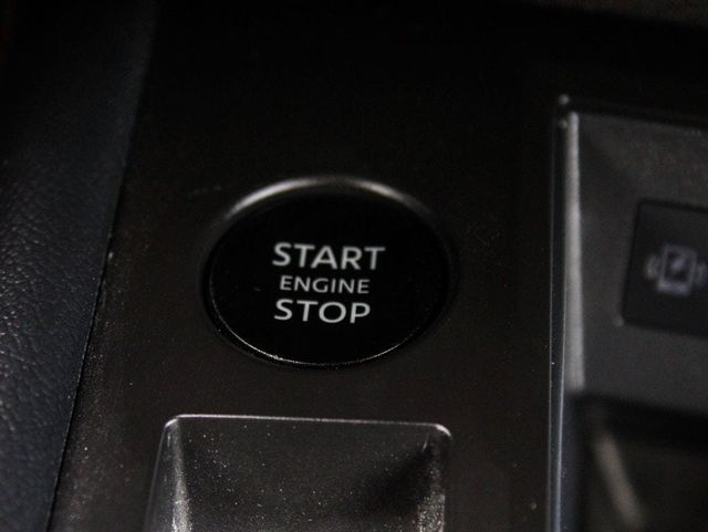 2026 Nissan Kicks SR - 23080803 - 22