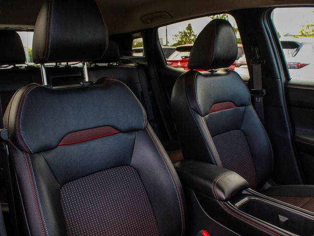 2026 Nissan Kicks SR - 23080803 - 39
