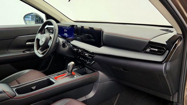 2026 Nissan Kicks SR AWD - 23094171 - 22