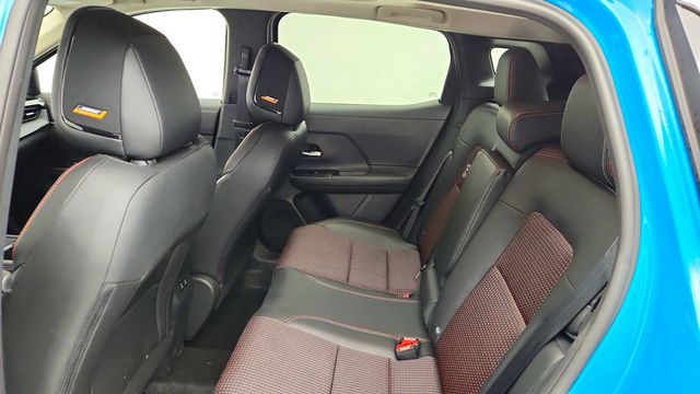 2026 Nissan Kicks SR AWD w/ SR Premium Pkg, Cold Weather Pkg & 19'' Wheels - 23099964 - 19