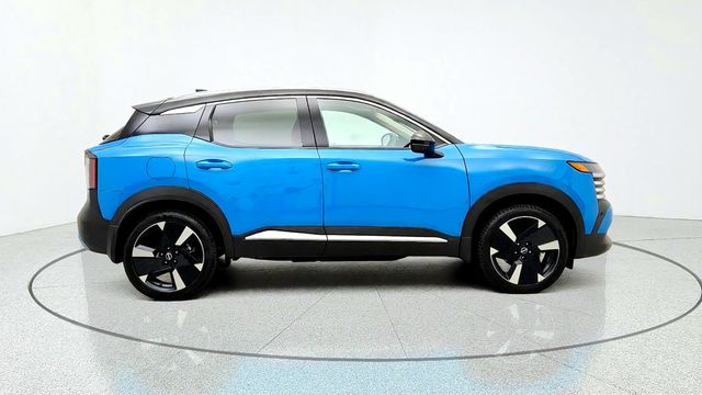 2026 Nissan Kicks SR AWD w/ SR Premium Pkg, Cold Weather Pkg & 19'' Wheels - 23099964 - 3