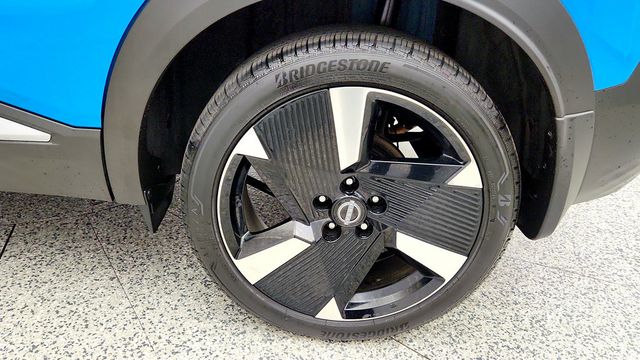 2026 Nissan Kicks SR AWD w/ SR Premium Pkg, Cold Weather Pkg & 19'' Wheels - 23099964 - 8