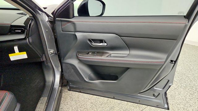 2026 Nissan Kicks SR FWD - 23095021 - 23
