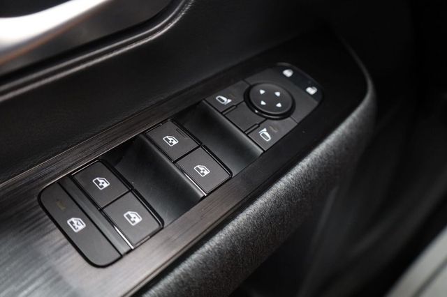 2026 Nissan Kicks SV - 23064951 - 33