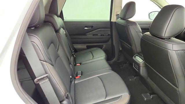 2026 Nissan Pathfinder SL 4WD - 23079265 - 19