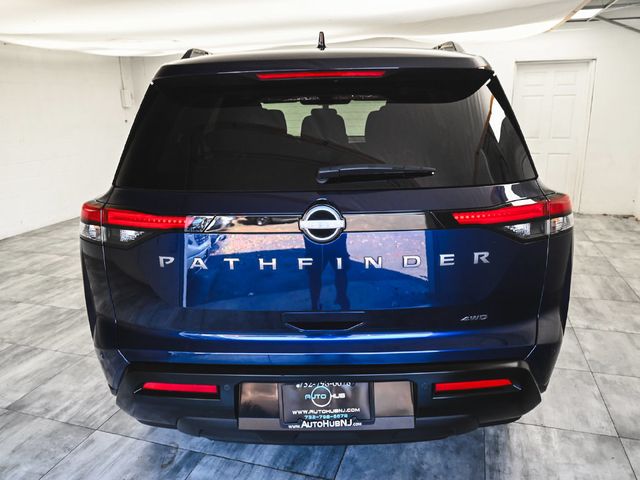 2026 Nissan Pathfinder SV