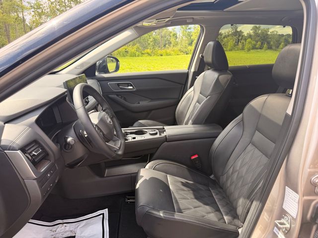 2026 Nissan Rogue AWD PLATINUM - 23070453 - 5