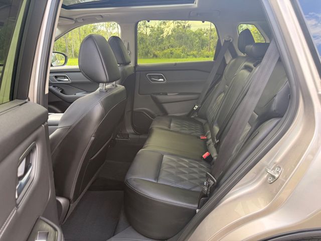 2026 Nissan Rogue AWD PLATINUM - 23070453 - 7