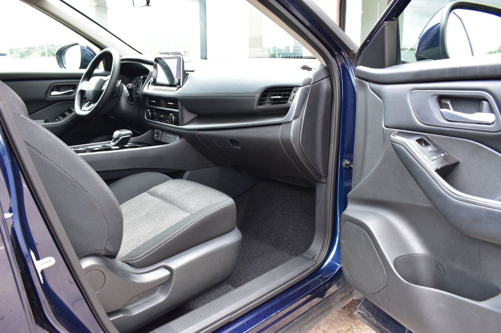 2026 Nissan Rogue AWD SV - 23081560 - 16