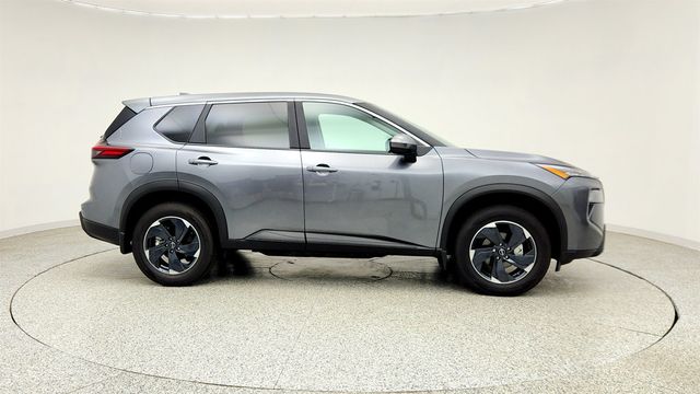 2026 Nissan Rogue AWD SV *Ltd Avail* w/ Cold Weather Package - 23041709 - 3