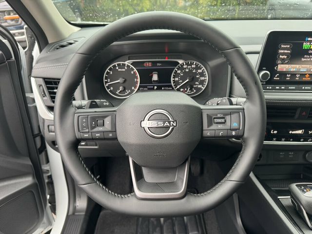 2026 Nissan Rogue FWD SV - 23091717 - 4